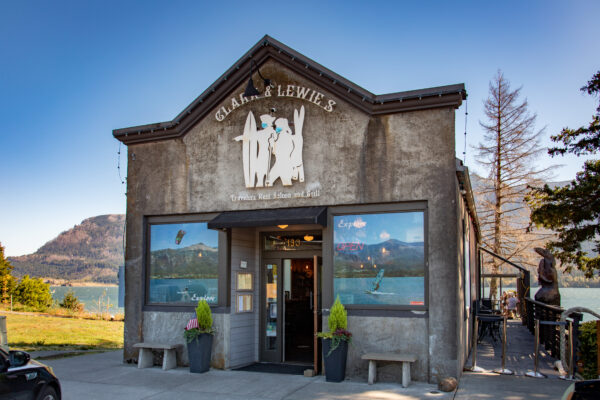 Clark & Lewie's restaurant in Stevenson, Washington