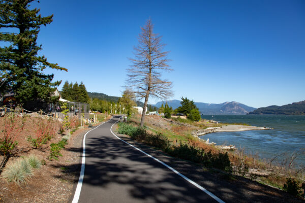 Stevenson waterfront trail