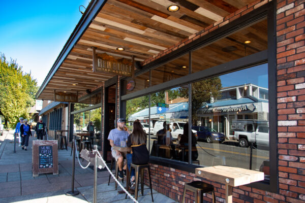 Red Bluff taphouse in Stevenson, Washington
